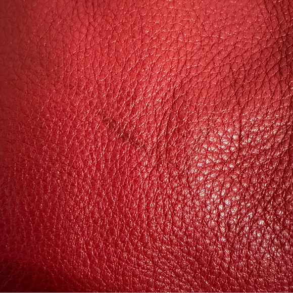 the Sak Cherry Red Pebbled Leather Crossbody Shoulder Bag with Gold Hardware - Picture 10 of 11